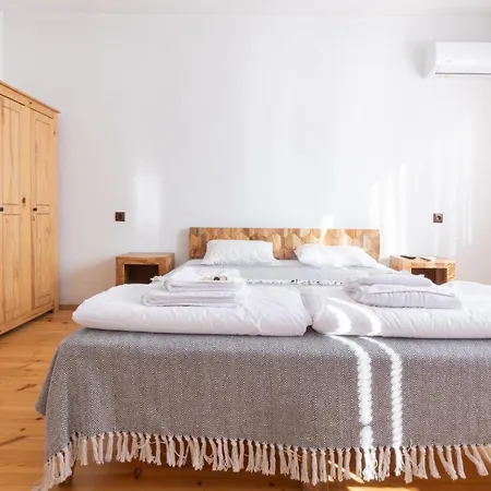 بيت للعطل константин и елена - гр. ديفين