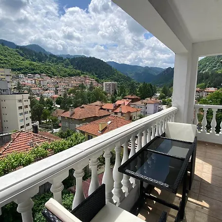 Hébergement de vacances константин и елена - гр. *