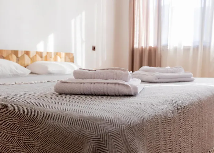 константин и елена - гр. Devin